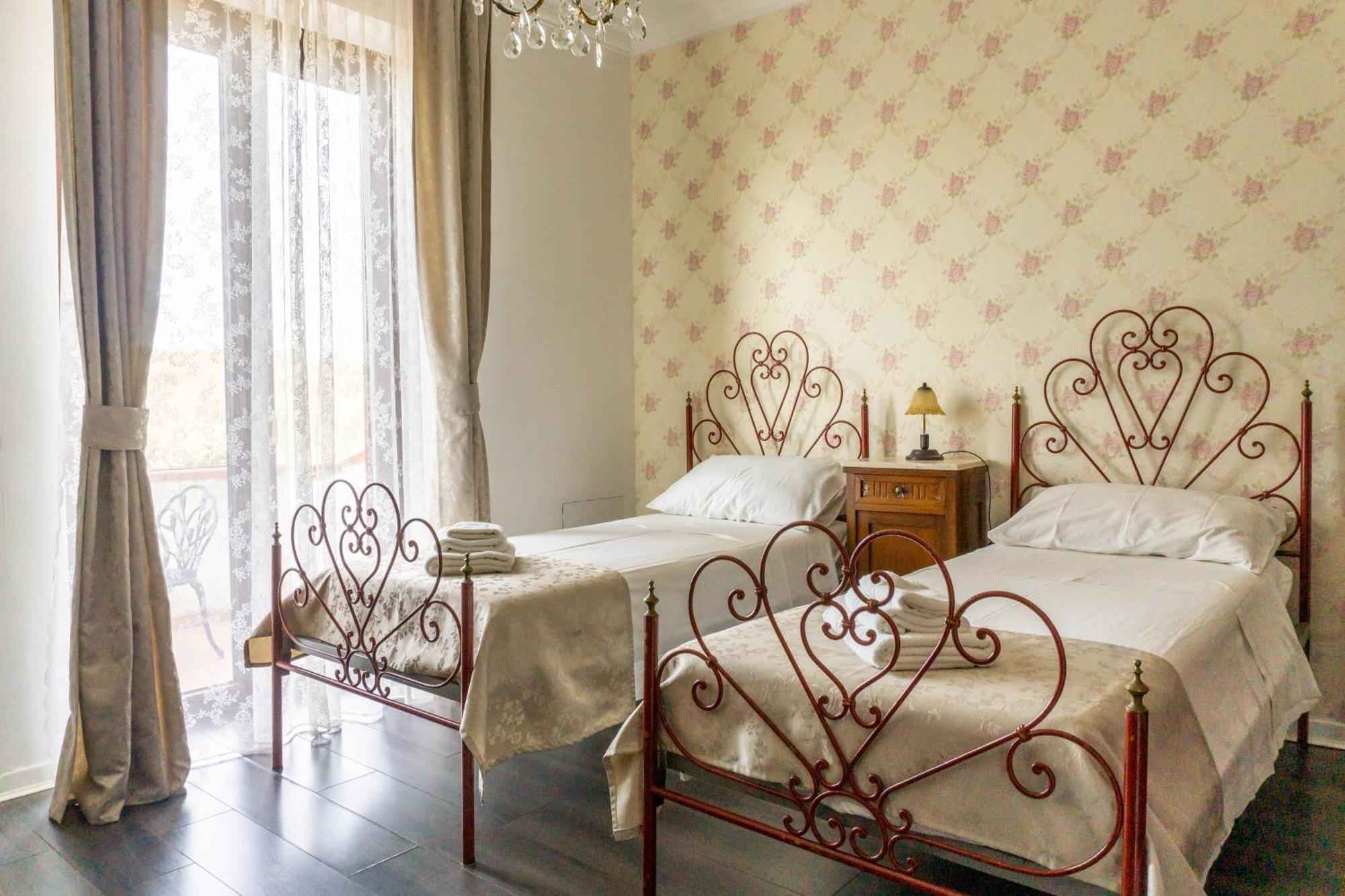 Villa Nerone B&B Lorenzana Экстерьер фото