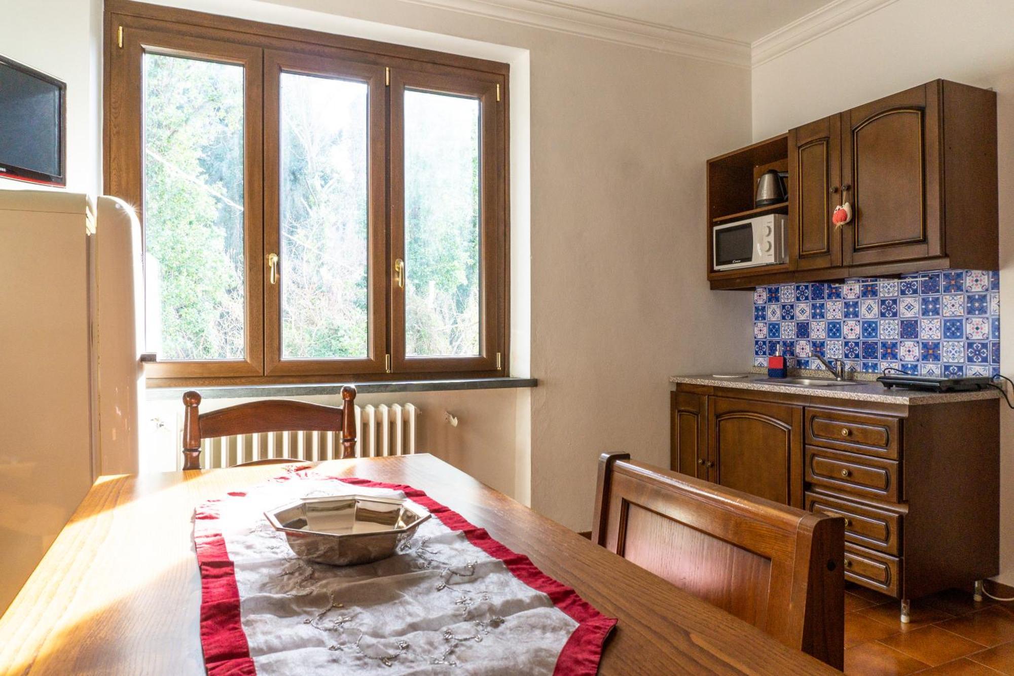 Villa Nerone B&B Lorenzana Экстерьер фото