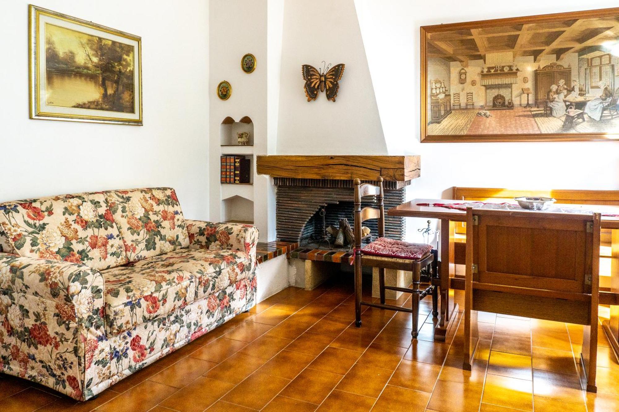 Villa Nerone B&B Lorenzana Экстерьер фото